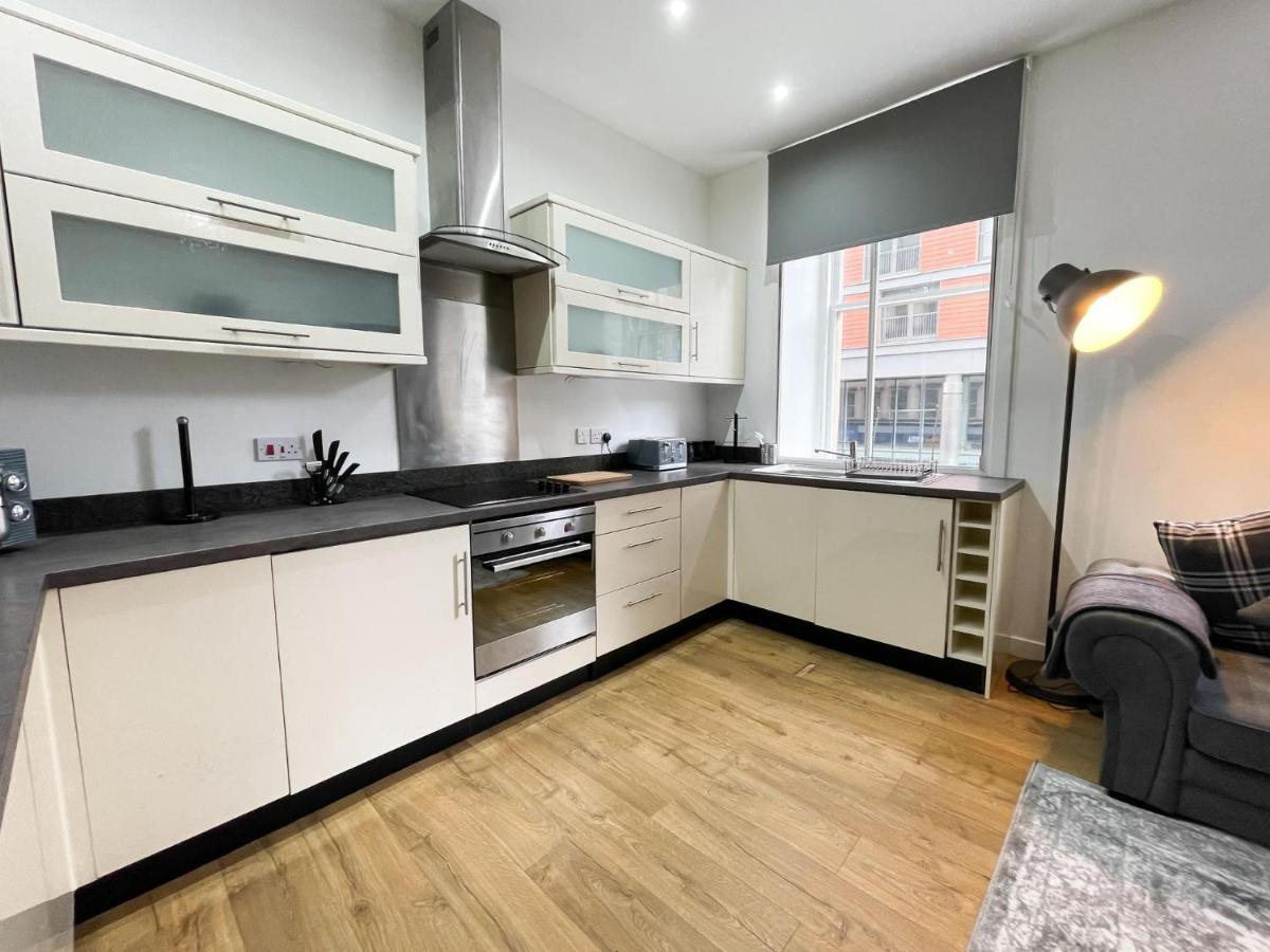 Exquisite 2Br Flat Near Central Train Station Глазгоу Екстериор снимка