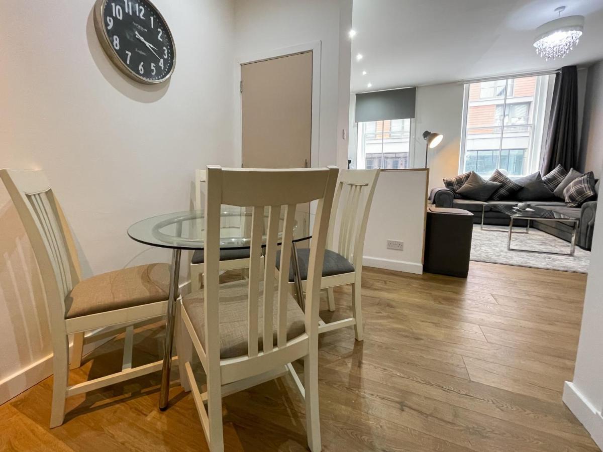 Exquisite 2Br Flat Near Central Train Station Глазгоу Екстериор снимка