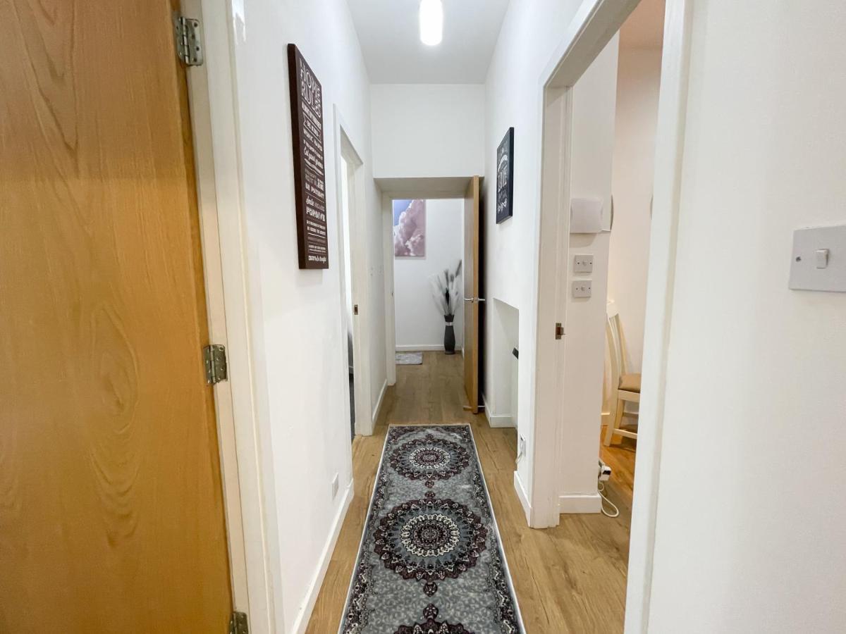 Exquisite 2Br Flat Near Central Train Station Глазгоу Екстериор снимка