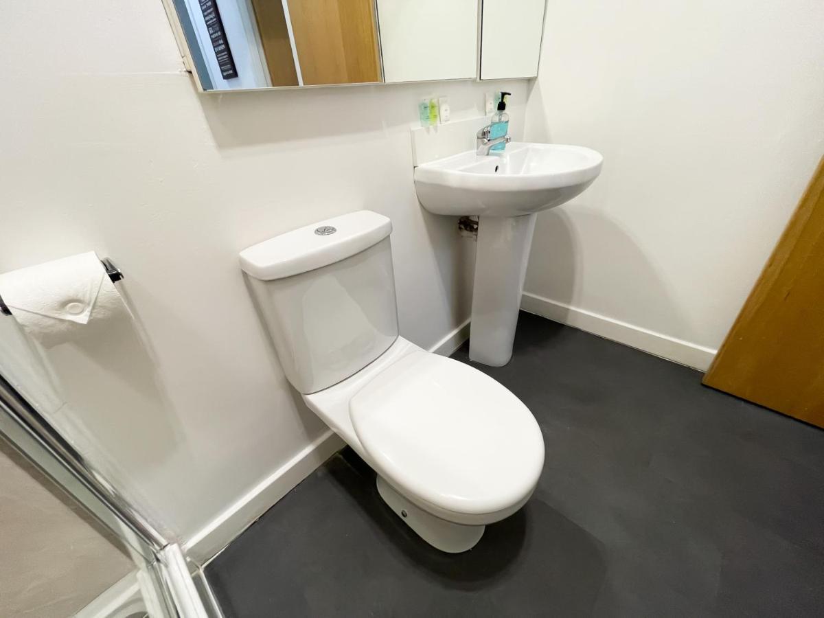Exquisite 2Br Flat Near Central Train Station Глазгоу Екстериор снимка